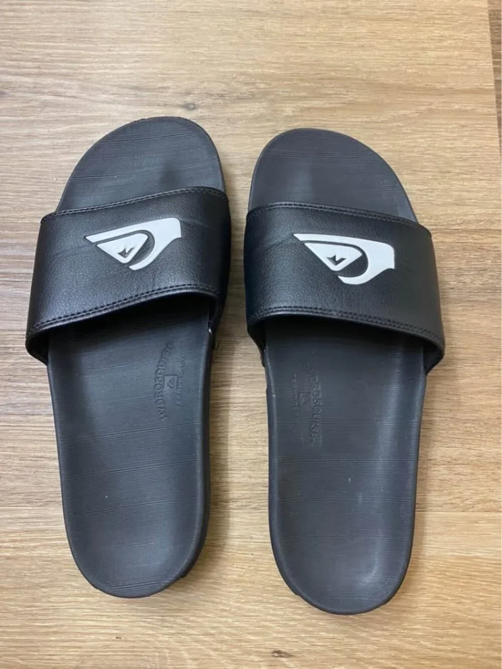 Quiksilver Black Hydro Squish Poolside Slides – Men’s – Size Unknown